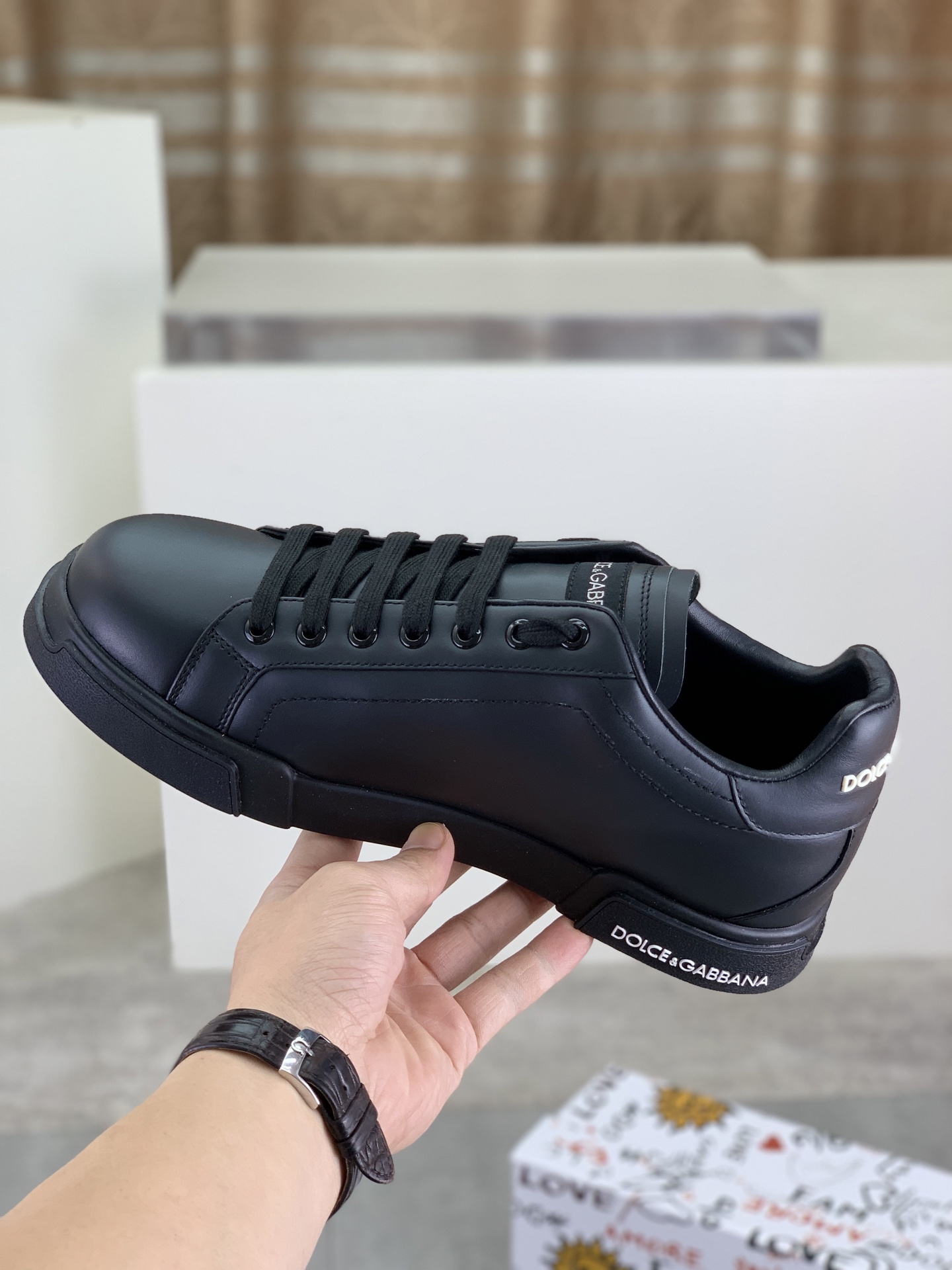 olce & Gabbana shoe